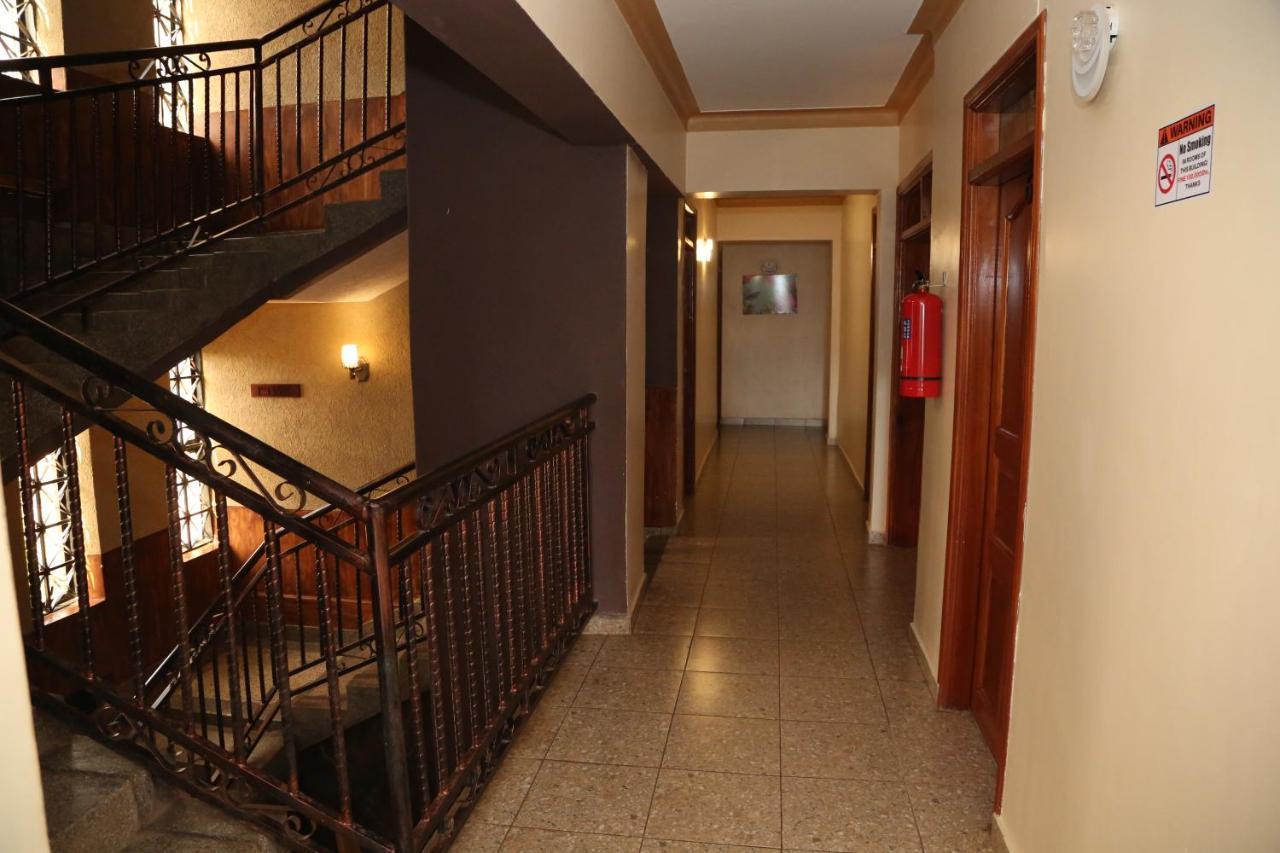Harts Motel Kampala Eksteriør bilde