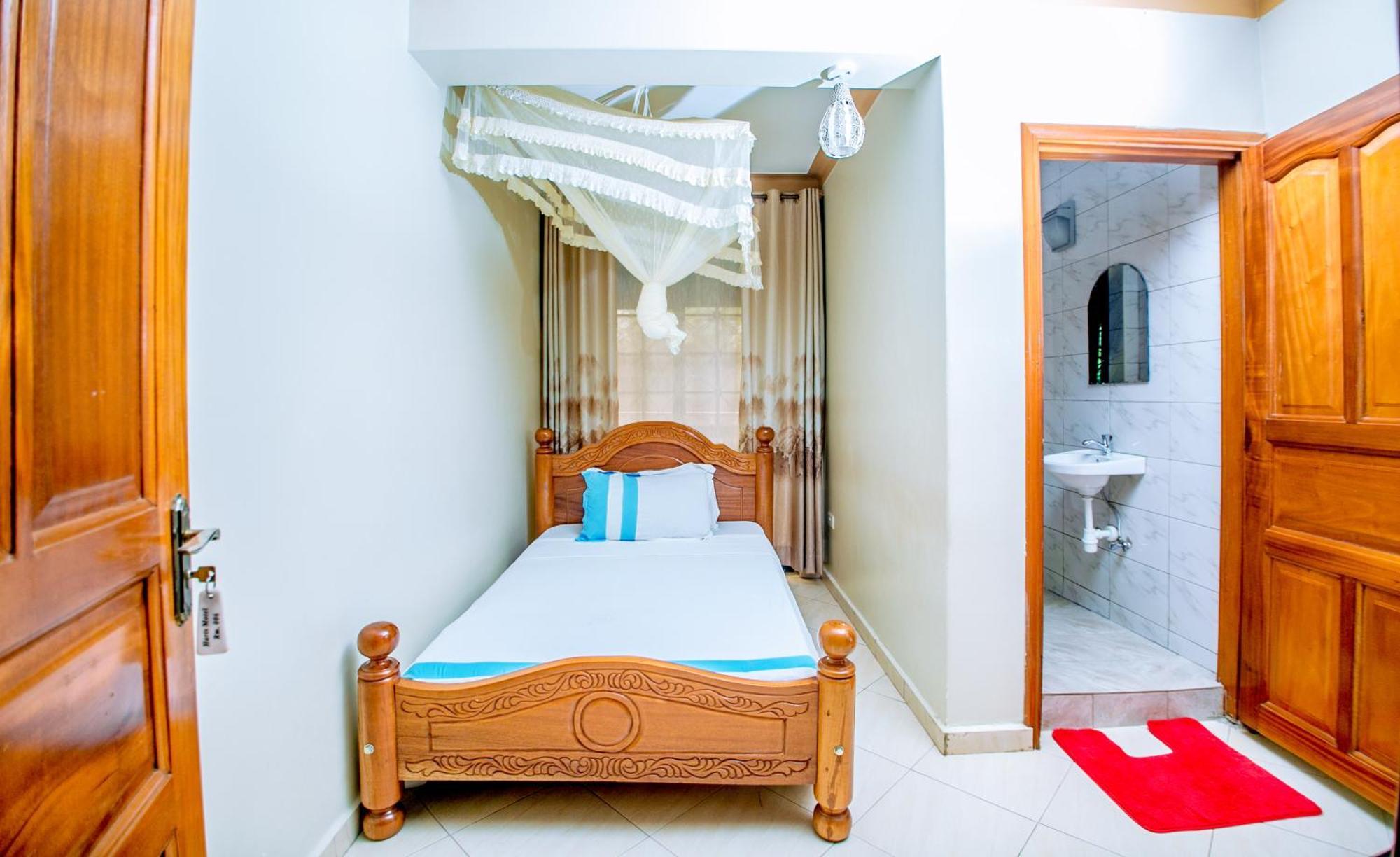 Harts Motel Kampala Eksteriør bilde